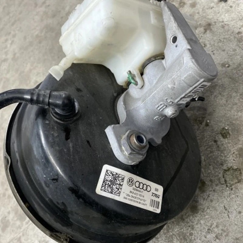 Tulumba servofrana / Audi A4 B8 2013 / Frane