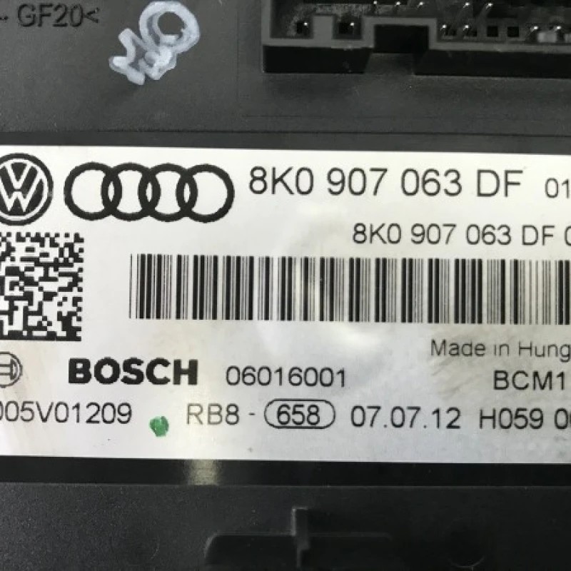Modul confort / Audi A4 B8 2013 / Audio si electronice