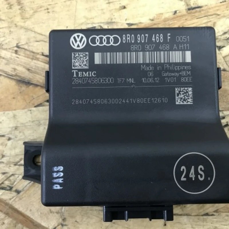 Modul gateway Audi A4 B8 2013