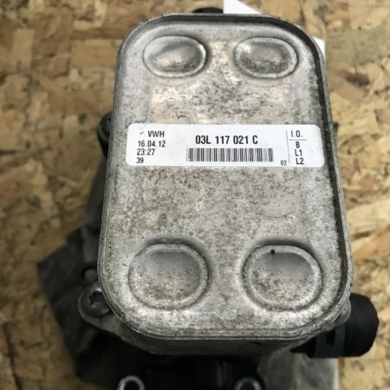 Termoflot racitor ulei / Audi A4 B8 2013 / Motor, racire si evacuare