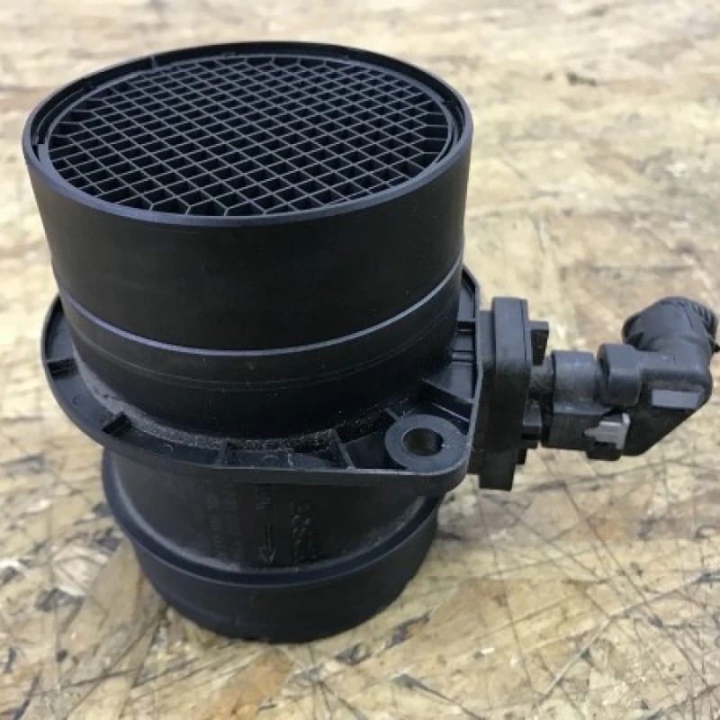 Debitmetru aer Audi A4 B8 2013