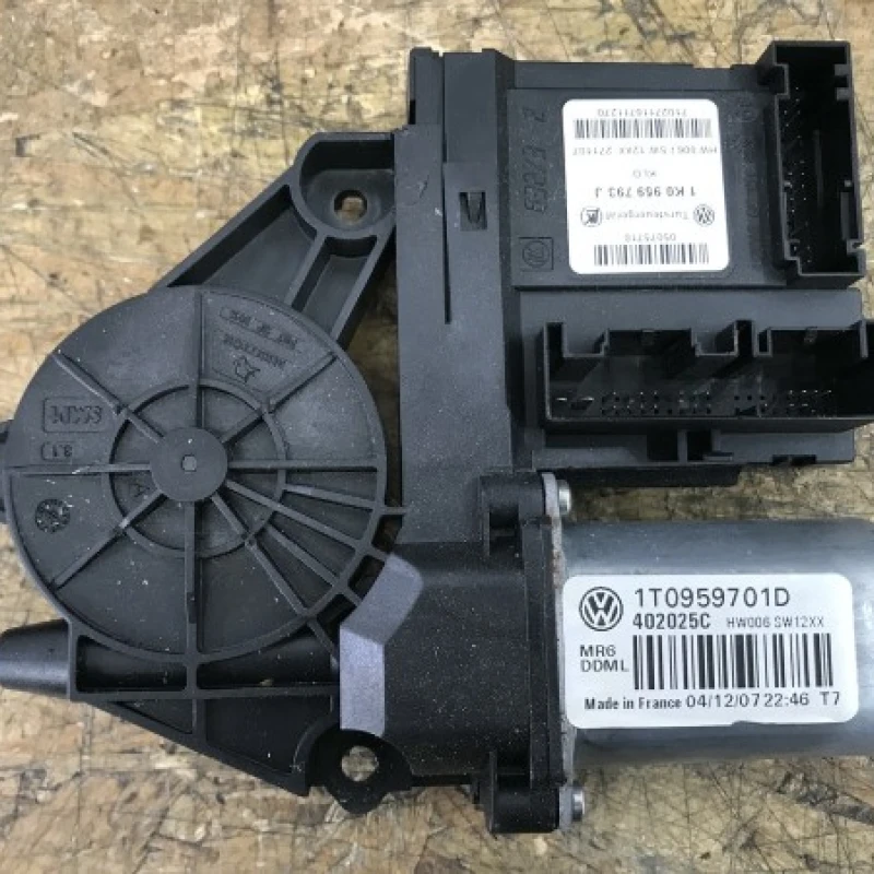 Motoras macara cu modul stanga fata Volkswagen 