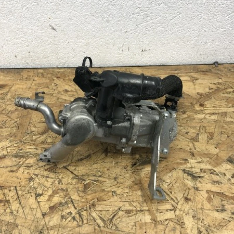 Egr / Peugeot 308 308 2012 / Motor, racire si evacuare