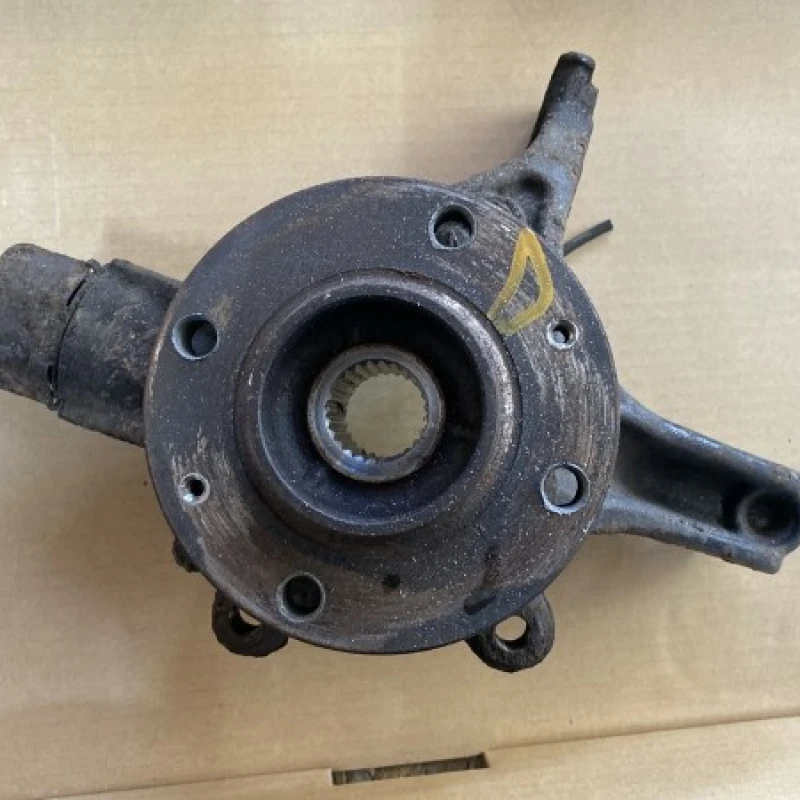 Fuzeta dreapta fata / Peugeot 308 308 2012 / Directie si suspensie