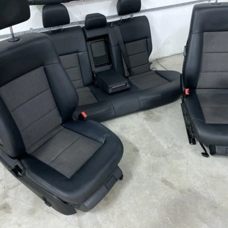Scaune fata spate / Mercedes-Benz E Class W212 2010 / Interior
