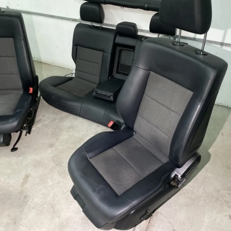 Scaune fata spate / Mercedes-Benz E Class W212 2010 / Interior