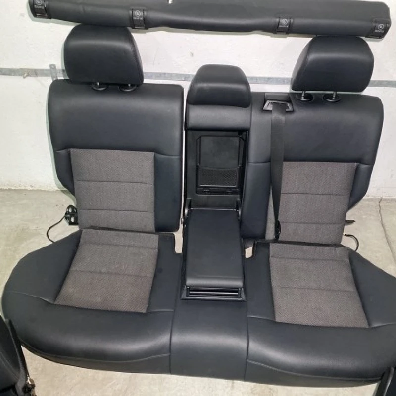 Scaune fata spate / Mercedes-Benz E Class W212 2010 / Interior