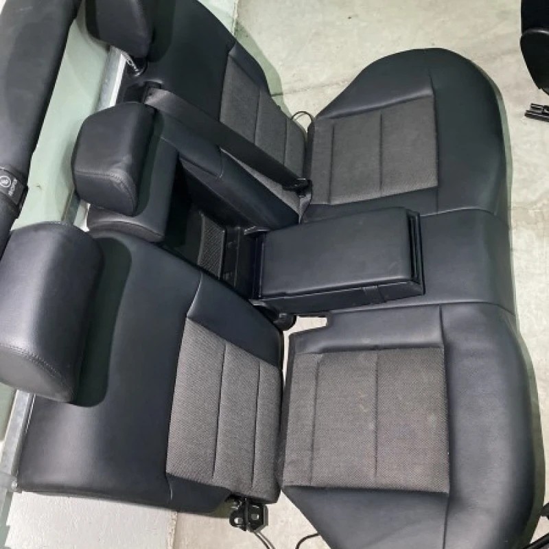 Scaune fata spate / Mercedes-Benz E Class W212 2010 / Interior