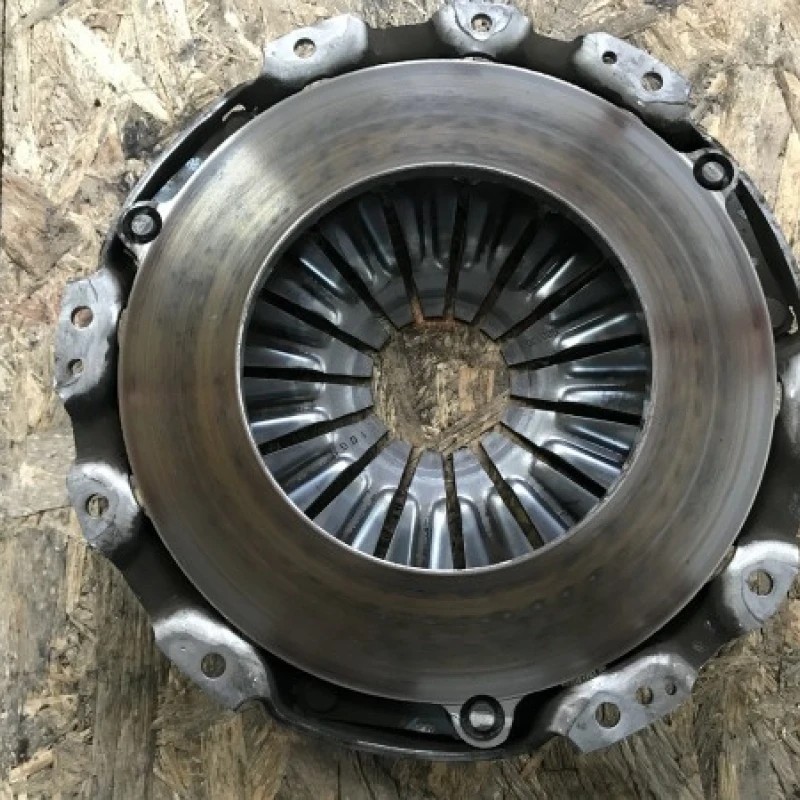 Kit ambreaj cu volanta dubla / Nissan Navara D40 2010 / Cutie viteze, ambreiaj, transmisie