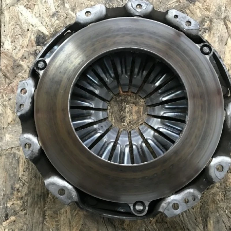 Kit ambreaj cu volanta dubla / Nissan Navara D40 2010 / Cutie viteze, ambreiaj, transmisie