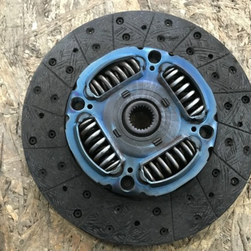 Kit ambreaj cu volanta dubla / Nissan Navara D40 2010 / Cutie viteze, ambreiaj, transmisie