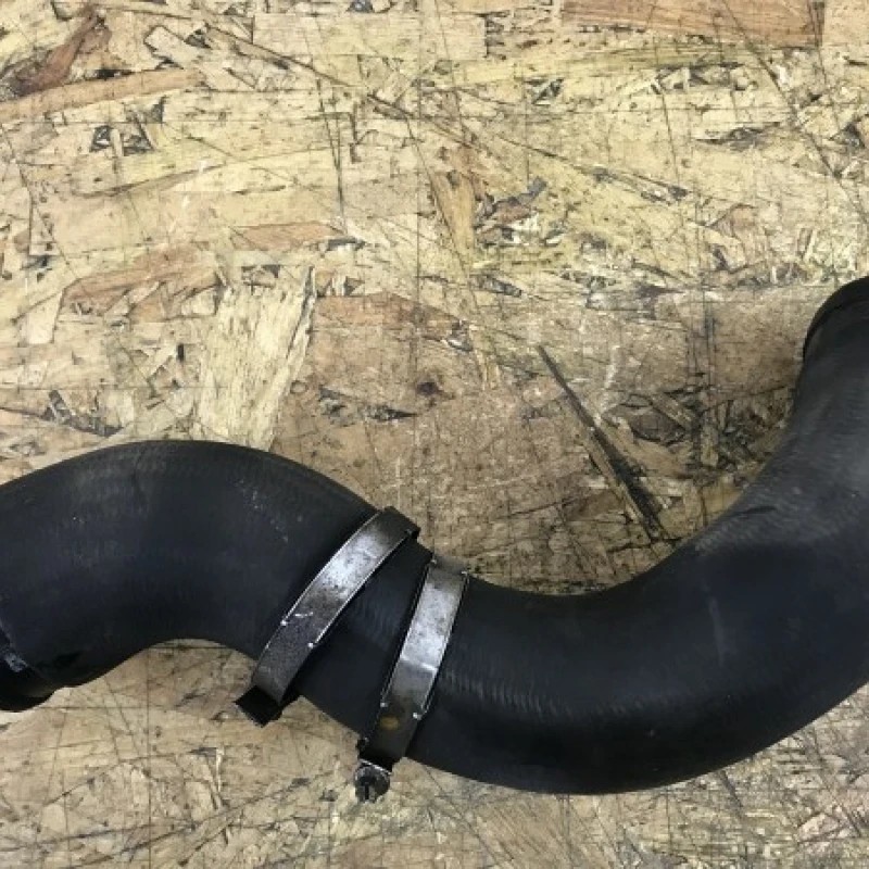 Furtun intercooler / Nissan Navara D40 2010 / Motor, racire si evacuare