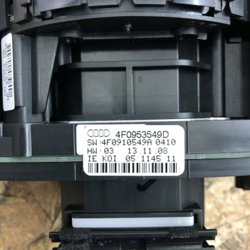 Spira volan cu manete / Audi A6 C6 2009 / Audio si electronice