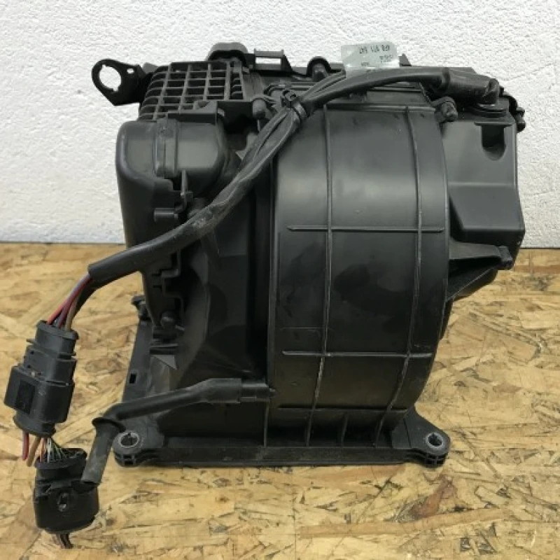 Ventilator aeroterma / Audi A6 C6 2009 / Audio si electronice