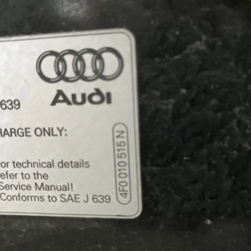 Capota motor / Audi A6 C6 2009 / Caroserie, oglinzi si faruri