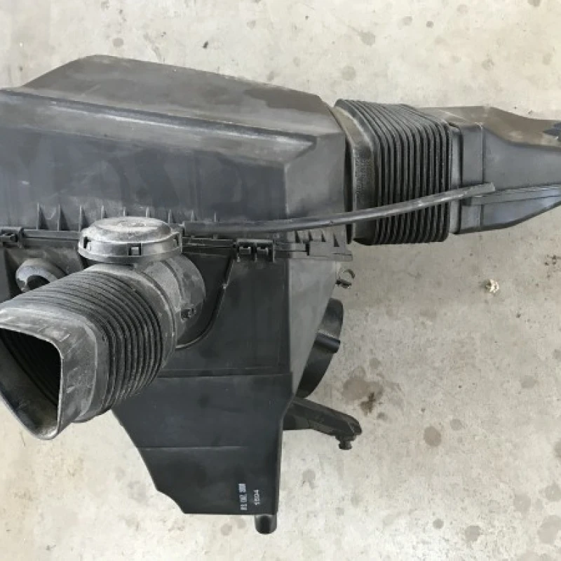 Carcasa filtru aer / Audi A6 C6 2009 / Motor, racire si evacuare
