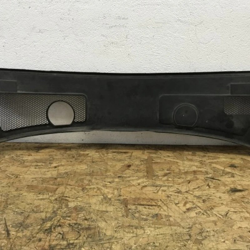 Grila plastic motor Audi A6 C6 2009