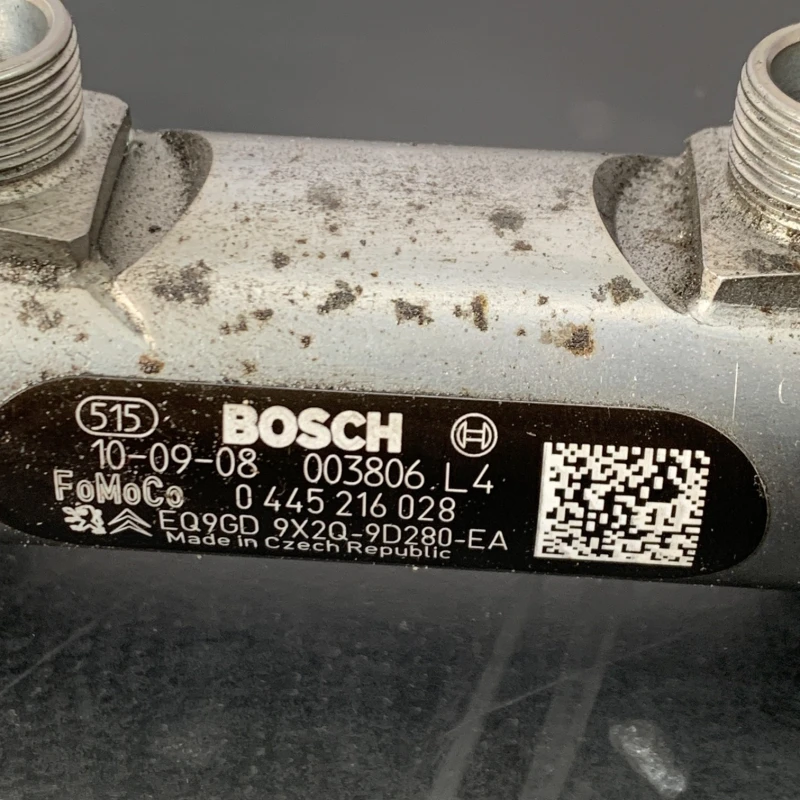 Rampa injectoare cu senzor / Land Rover Range Rover Sport Range Rover Sport 2011 / Motor, racire si evacuare