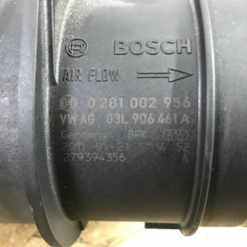 Debitmetru aer / Volkswagen Tiguan 5N 2011 / Audio si electronice