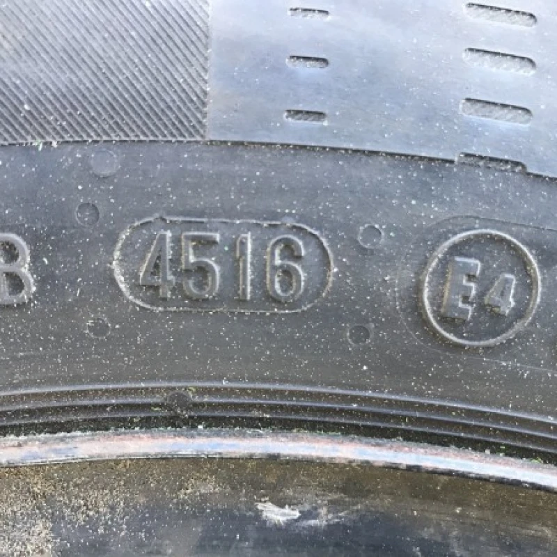 Janta cu anvelopa / Volkswagen Touran 1T 2008 / Jante si roti