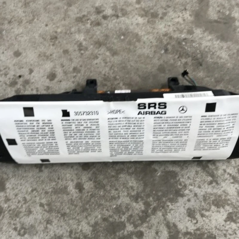 Airbag pasager / Mercedes-Benz A Class W169 2010 / Interior