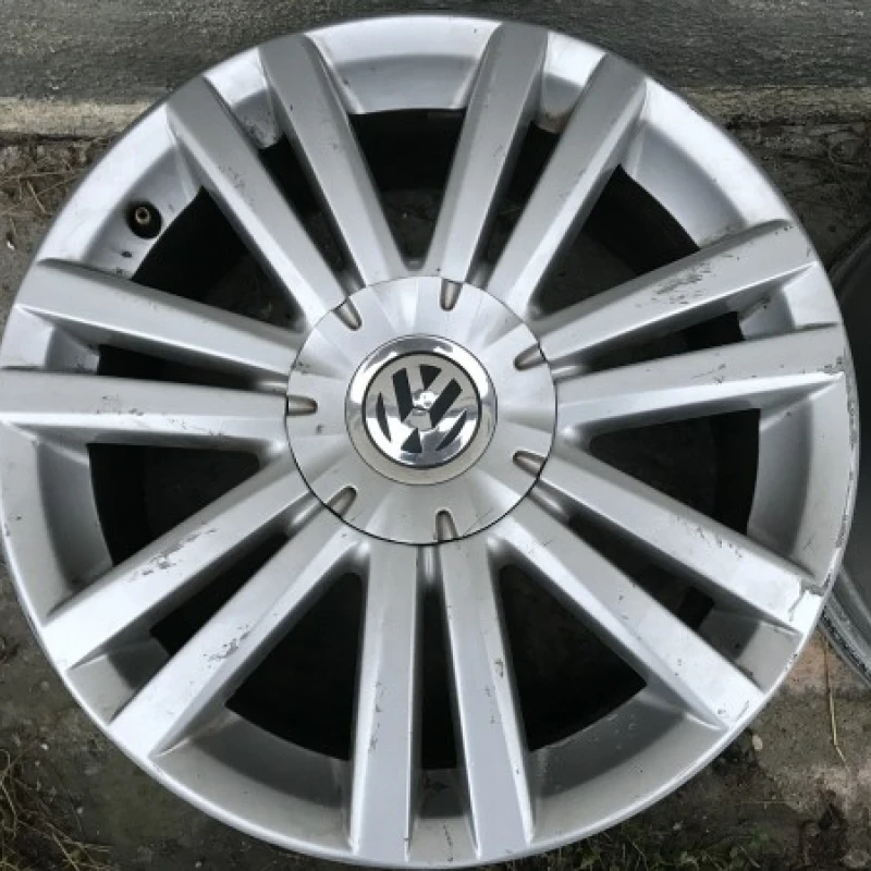 Janta aluminiu j17 / Volkswagen Touran 1T 2008 / Jante si roti