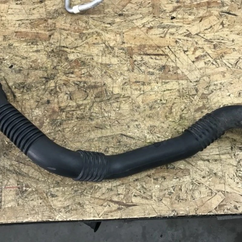 Tub intercooler / Mercedes-Benz A Class W169 2010 / Motor, racire si evacuare