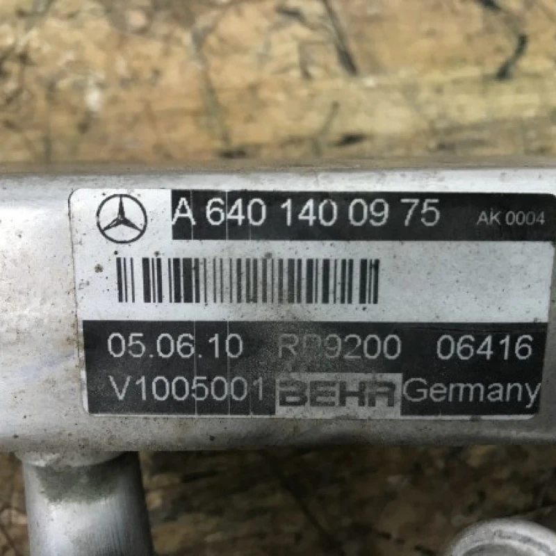Racitor gaze / Mercedes-Benz A Class W169 2010 / Motor, racire si evacuare
