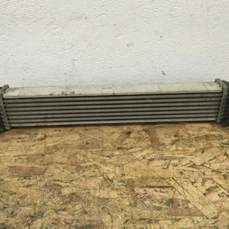 Radiator intercooler / Mercedes-Benz A Class W169 2010 / Climatizare