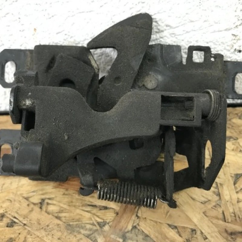 Broasca capota fata Mercedes-Benz A Class W169 2010