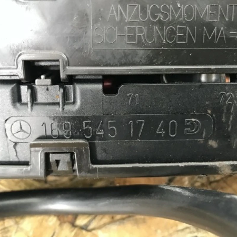 Panou sigurante / Mercedes-Benz A Class W169 2010 / Consumabile si accesorii