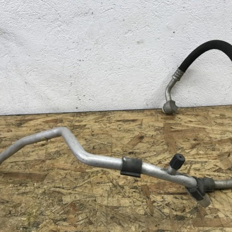 Conducta clima / Volkswagen Touran 1T 2008 / Climatizare