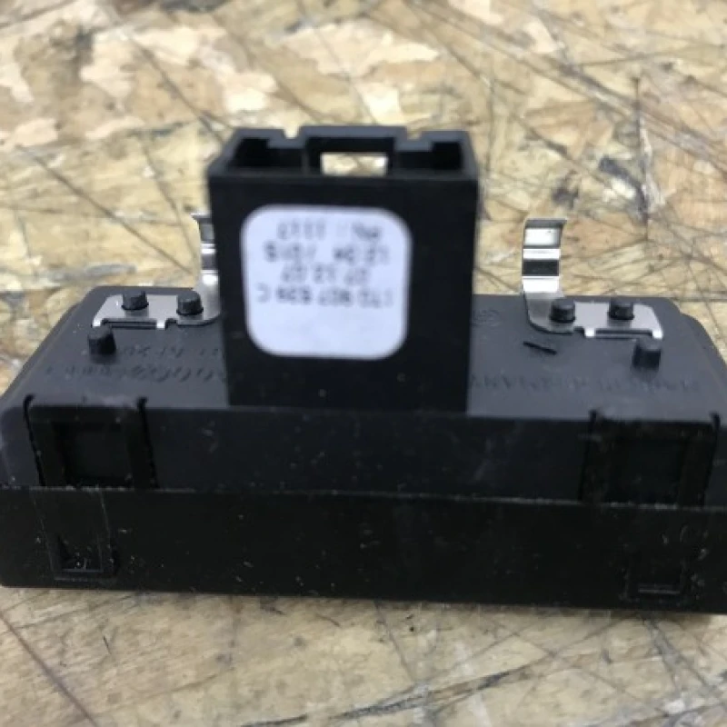 Senzor lumina / Volkswagen Touran 1T 2008 / Audio si electronice