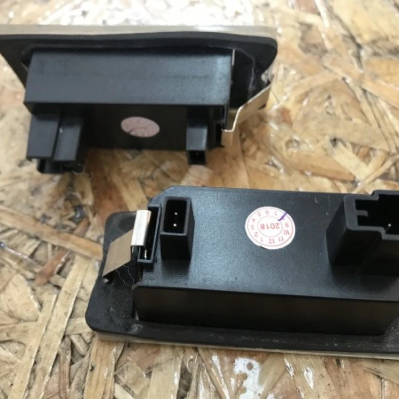 Lampa led numar spate / Volkswagen Passat B6 2008 / Caroserie, oglinzi si faruri