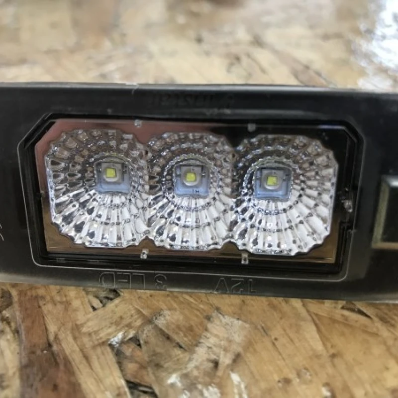 Lampa led numar spate / Volkswagen Passat B6 2008 / Caroserie, oglinzi si faruri
