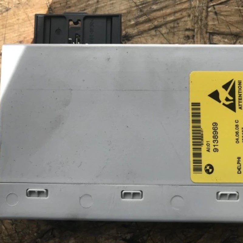Modul consola centrala LCI / BMW Seria 5 E60 2008 / Audio si electronice