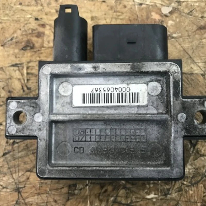Releu buji / BMW Seria 5 E60 2008 / Audio si electronice