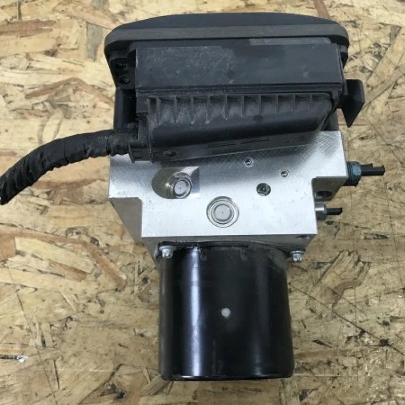 Pompa ABS / BMW Seria 5 E60 2009 / Frane