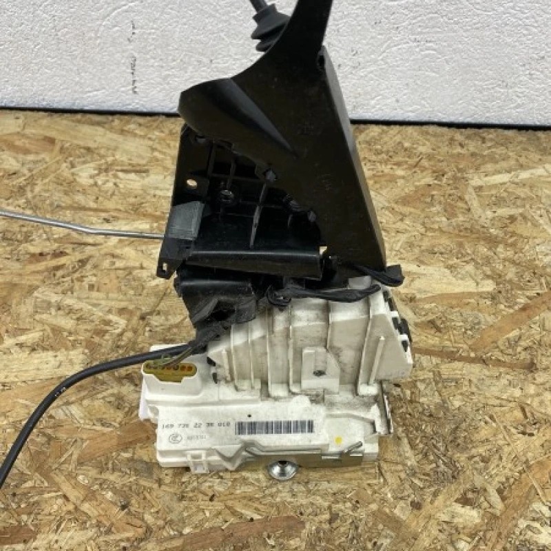 Iala broasca usa dreapta spate / Mercedes-Benz A Class W169 2010 / Caroserie, oglinzi si faruri