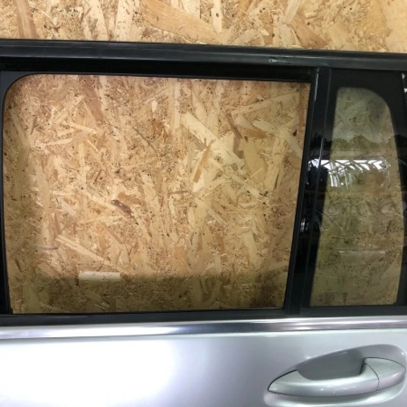 Geam stanga spate Mercedes-Benz GLK Class X204 2011