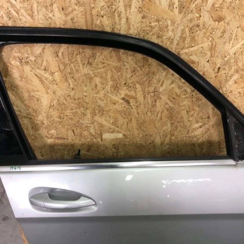Geam dreapta fata / Mercedes-Benz GLK Class X204 2011 / Caroserie, oglinzi si faruri