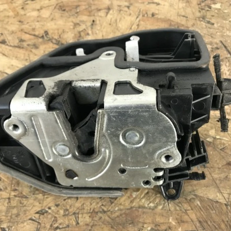 Broasca usa stanga spate BMW 