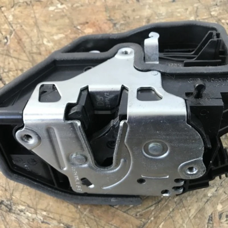 Broasca usa stanga spate BMW 