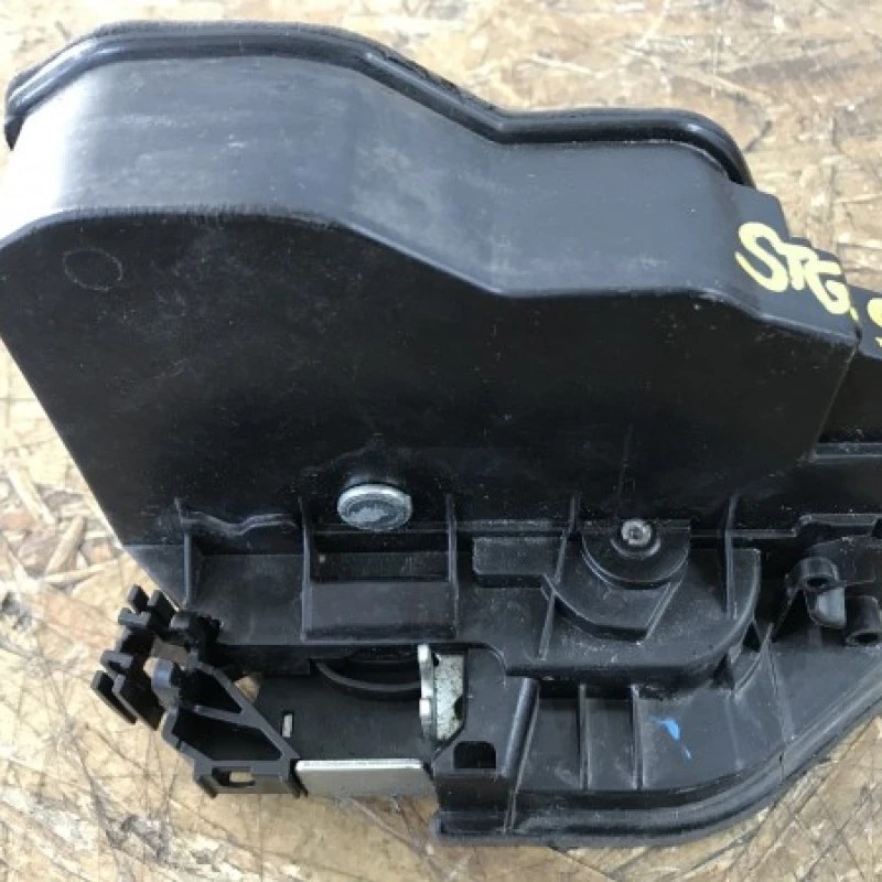 Broasca usa stanga spate / BMW Seria 5 E60 2009 / Caroserie, oglinzi si faruri