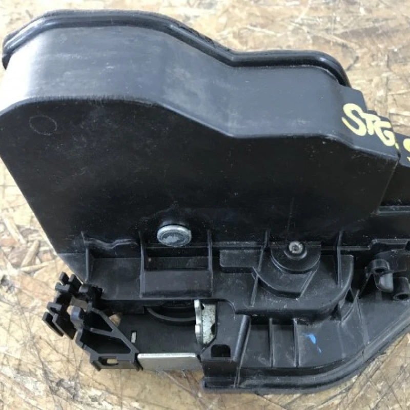 Broasca usa stanga spate / BMW Seria 5 E60 2009 / Caroserie, oglinzi si faruri