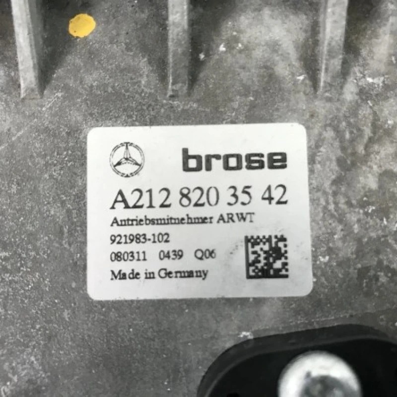 Broasca Motoras haion / Mercedes-Benz GLK Class X204 2011 / Audio si electronice