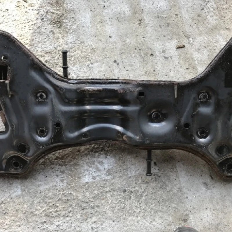 Jug cadru motor / Skoda Fabia MK2 5J 2011 / Caroserie, oglinzi si faruri