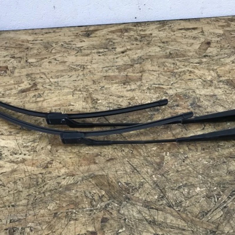 Brat stergator parbriz / Skoda Fabia MK2 5J 2011 / Caroserie, oglinzi si faruri