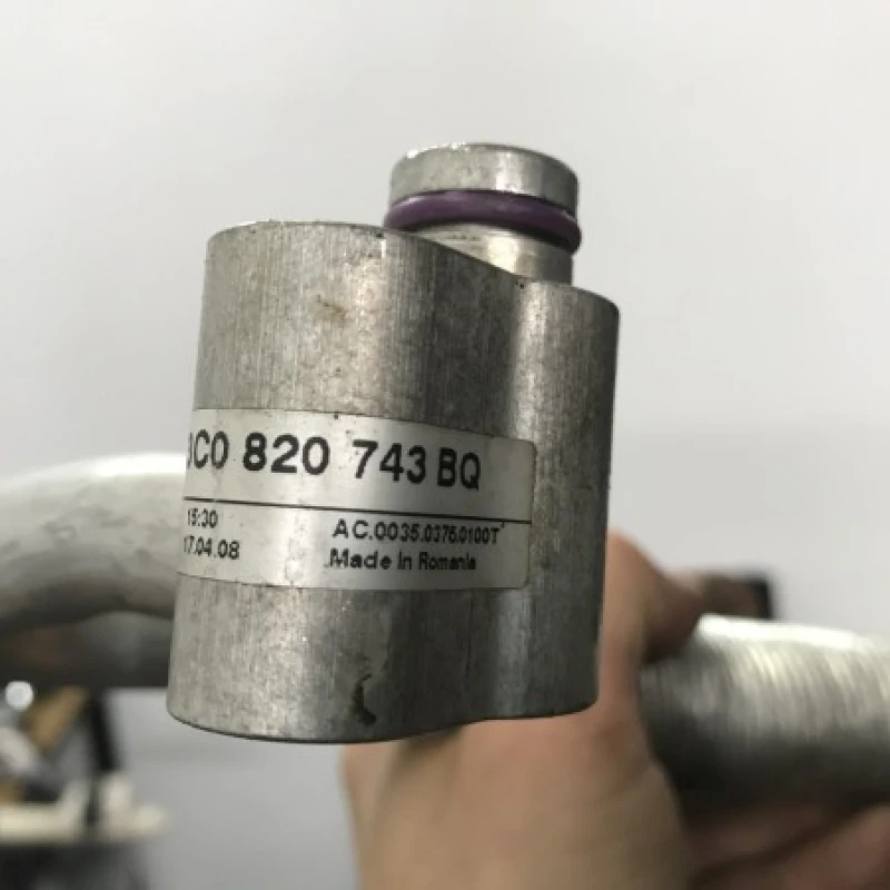 Conducta clima / Volkswagen Passat B6 2008 / Climatizare