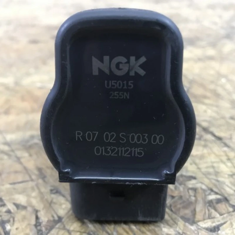 Bobina inductie / Volkswagen Passat B6 2008 / Motor, racire si evacuare